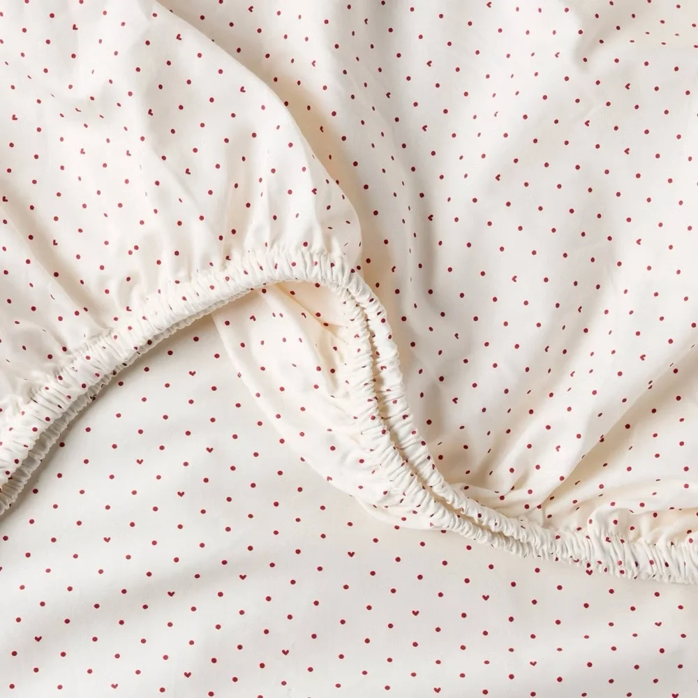 Twin/XL 400 Thread Count Sheet Set Ivory Printed Dot Red Scallop Hem - Threshold